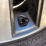 Καπάκια Βαλβίδων Αυτοκινήτου Με Μπρελόκ Nissan Μαύρο 5 Τεμάχια Καπάκια Βαλβίδων Αυτοκινήτου Με Μπρελόκ Nissan Μαύρο 5 Τεμάχια