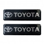 Toyota Σηματα Βιδωτα 10 Χ 3 cm Εποξειδικης Ρυτινης (ΥΓΡΟ ΓΥΑΛΙ) Σε ΜΑΥΡΟ/ΧΡΩΜΙΟ Για Πατακια - 2 ΤΕΜ.