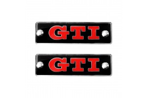 Race Axion GTI Σήματα για Πατάκια Εποξειδικής Ρητίνης Βιδωτά Μαύρο/Κόκκινο/Χρώμιο 10x3cm 2τμχ