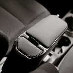 Suzuki Swift 2010-2017 Τεμπελης Αυτοκινητου Armster 2 Ασημι Με Τσεπη