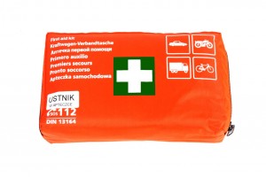 Φαρμακειο - Κιτ Πρωτων Βοηθειων Din 13164 Με Μασκα Για Τεχνητη Αναπνοη Και Διαστασεις 22 Χ 13 Cm Amio