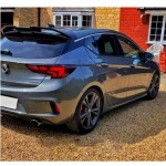 Αεροτομή Οροφής Για Opel Astra K 15-21 "Oetinger" Look Μαύρη Γυαλιστερή Από Abs Πλαστικό