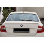 Αεροτομή Πορτ Παγκάζ Για Skoda Octavia MK3 13-20 Oem V2 Style Μαύρο Γυαλιστερό Από Abs Πλαστικό