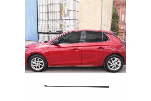 Πλαινά Μαρσπιέ Για Opel Corsa F 19+ Μαύρο Γυαλιστερό Από Abs Πλαστικό 2 Τεμάχια