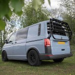 Καπάκια Πισινών Παραθύρων Για Vw Transporter T5 2010-2015 / T6 2015-2019 Μαύρα 2 Τεμάχια