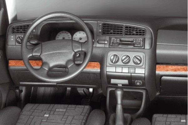 Επενδυση VW Golf Iii 1991-1995 8T 5πορτο με Εμφάνιση Ξύλου