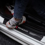 Διακοσμητικά Εσωτερικά Μασπιέ Πόρτας Carbon Look Peugeot Αυτοκόλλητα 4 Τεμάχια