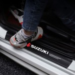 Διακοσμητικά Εσωτερικά Μασπιέ Πόρτας Carbon Look Suzuki Αυτοκόλλητα 4 Τεμάχια
