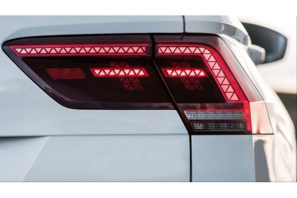 Πισινά Φανάρια Set Για Vw Tiguan 2016-2021 Full Led