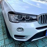 Φρυδάκια Μπροστινών Φαναριών Για Bmw X3 F25 Lci & X4 F26 2014-2017 Βαμμένα Μάυρο Γυαλιστερό Χρώμα 2 Τεμάχια