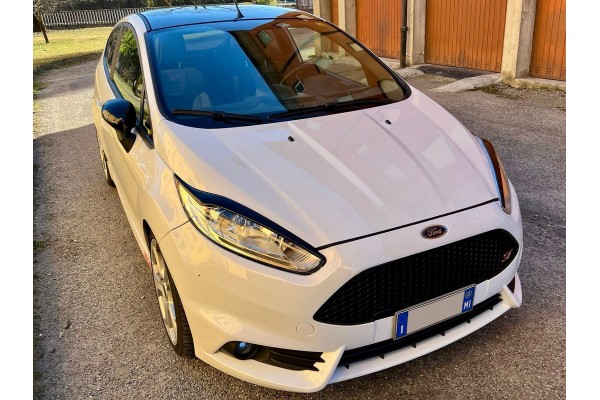 Motordrome - Φρυδάκια Για Ford Fiesta Mk7 Facelift (2013-2017) - 1 Σετ. (FR.00.0148) Motordrome - Φρυδάκια Για Ford Fiesta Mk7 Facelift (2013-2017) - 1 Σετ. (FR.00.0148)