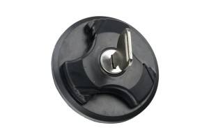 Ταπα Ρεζερβουαρ Πετρελαιου D-7 45mm Βιδωτη Με 2 Κλειδια