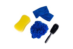 Κιτ Καθαρισμου ΣΦΟΥΓΓΑΡΙ/ΓΑΝΤΙ ΠΛΥΣΙΜΑΤΟΣ/ΒΟΥΡΤΣΑ ΖΑΝΤΩΝ/2 Πανακια Amio - 5 ΤΕΜ.