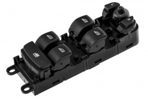 Land Rover Freelander 2006+ Πολλαπλος 3PIN ΔΙΑΚ.ΠΑΡΑΘ. orig.LR007401