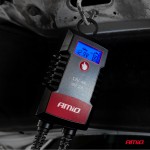 Amio - Φορτιστής Μπαταρίας Ψηφιακός Pro Agm Gel LiFePo4 (LFP) Τάση Λειτουργίας 6/12V Ένταση Ρεύματος 4A Με Γάντζο Για Επιβατικά Αυτοκίνητα Και Μοτοσυκλέτες - 1 τεμ. (04531/AM)