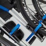 Μπάρα / Βάση Ποδηλάτων Κοτσαδόρου Cruz Pivot R3 Με Φανάρια 19Pins 940-516 Μαύρη Για 4 Ποδήλατα